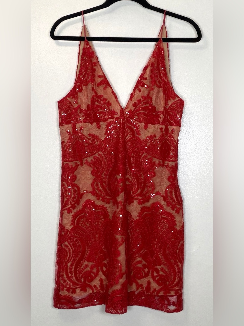 🆕 Free People Red Embroidered Sequin V-Neck Women’s Dress